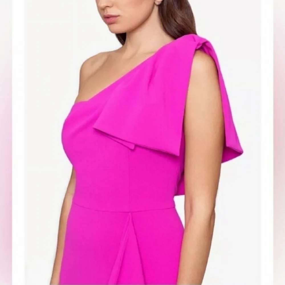 Betsy and Adam One Shoulder Scuba Crepe Gown Size 2 NWOT - Picture 4 of 13